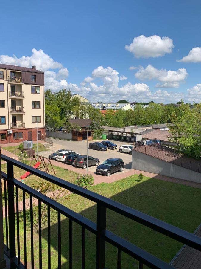 Near Station Apartment Vilnius Exterior photo